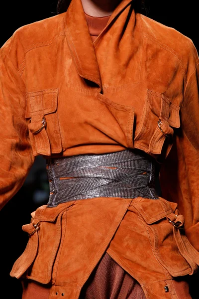 Look 22